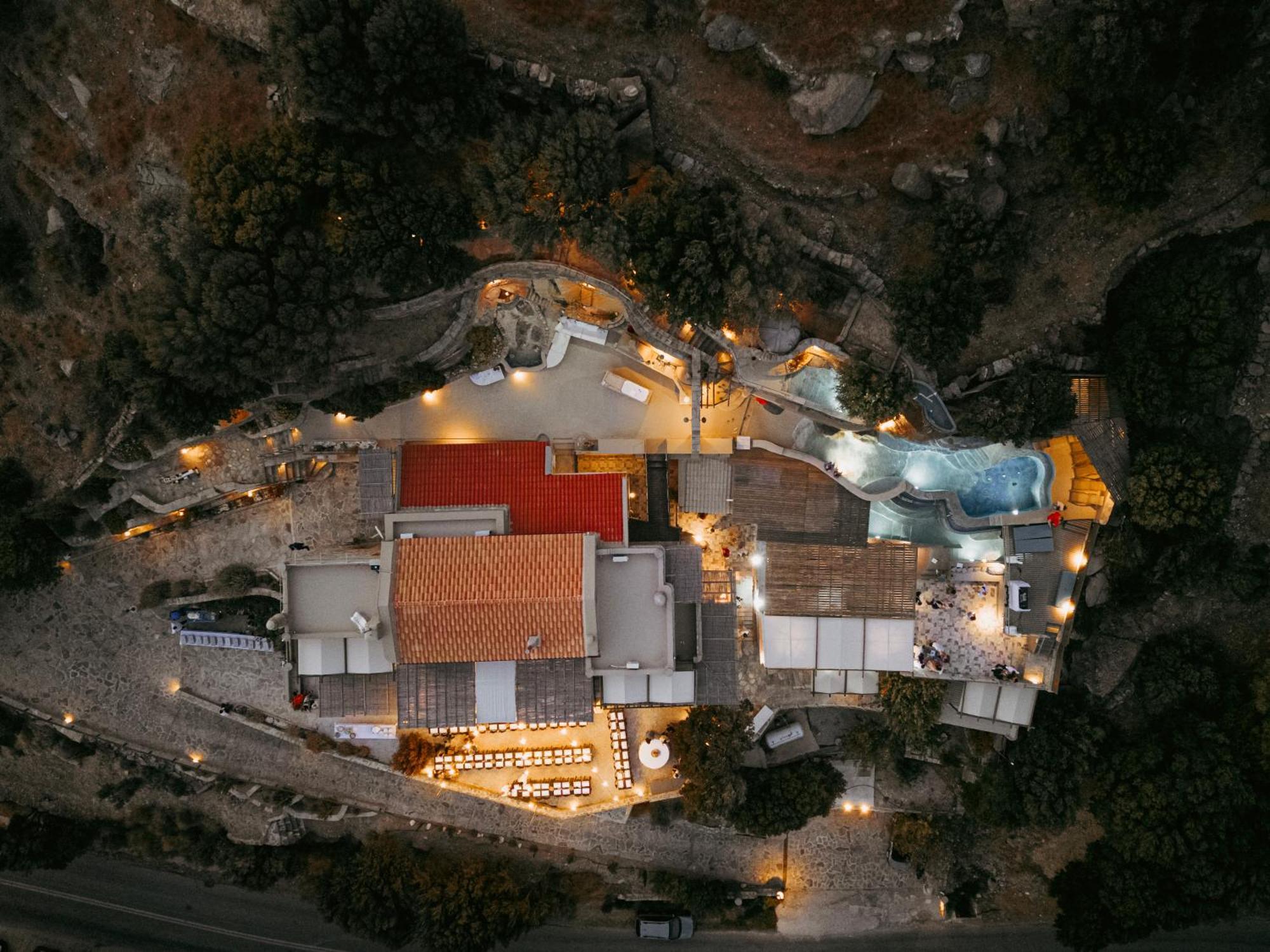 Aparthotel Aegean Castle Andros - Adults Only Agia Eleousa Exteriér fotografie