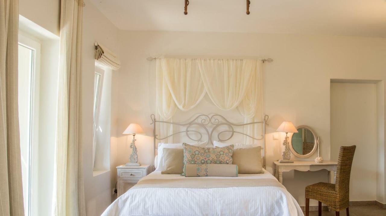 Aparthotel Aegean Castle Andros - Adults Only Agia Eleousa Exteriér fotografie